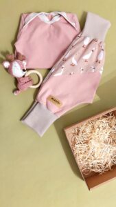 Darilni Paket Roza Hlace TRIO Body Ropotuljica 4 Mausi 169x300